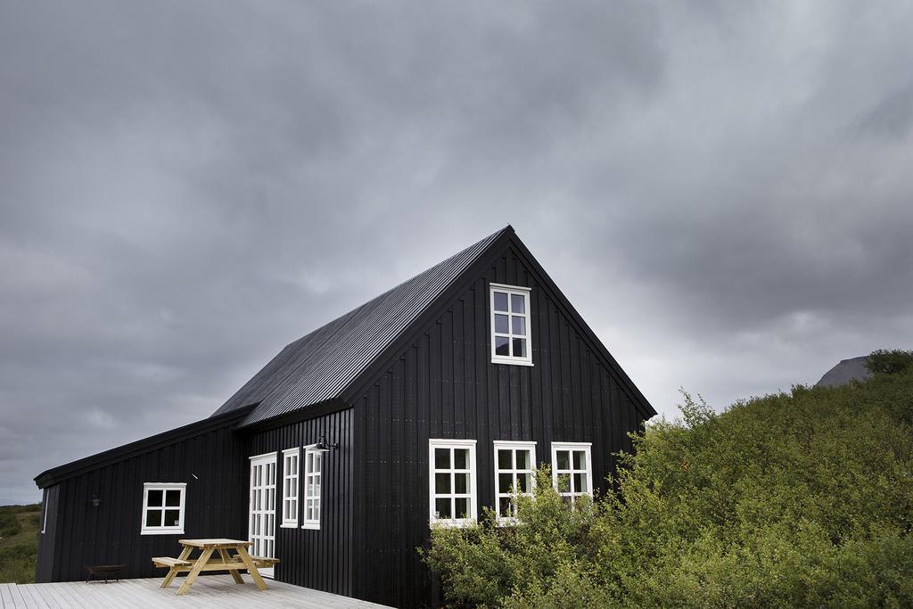 Black Timber House Боргарнес Экстерьер фото